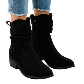 Bottines en daim noir avec une fermeture éclair 3893 le noir