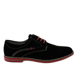Chaussures basses élégantes noires 6-688
