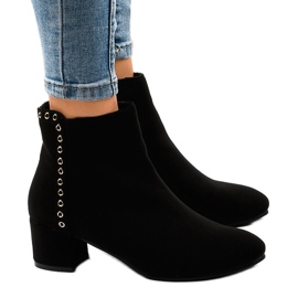 Bottines en daim noir sur le poteau Z179 le noir