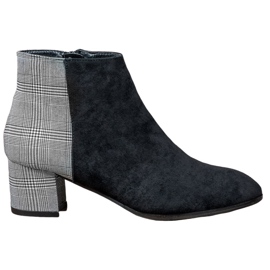 Filippo Bottes élégantes sur un poteau noir gris