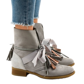 Bottines plates grises nouées à franges A-226