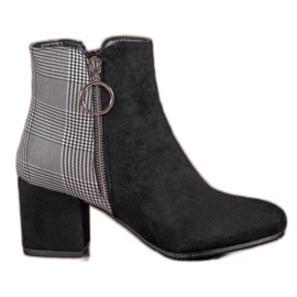 Filippo Bottes avec motif noir