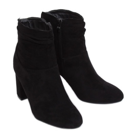 Bottines noires classiques à talons 9018-7 Noir