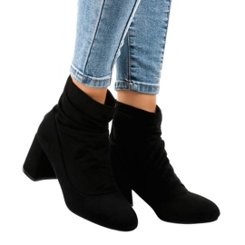 Bottines en daim noir sur le poteau BD340 le noir
