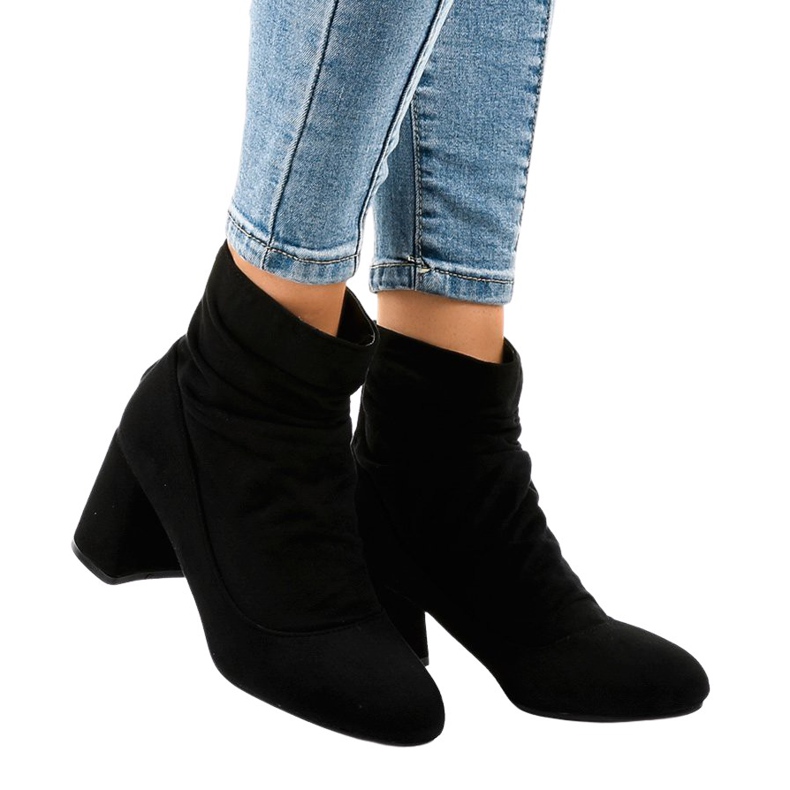 Bottines en daim noir sur le poteau BD340 le noir