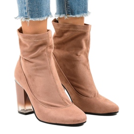 Bottines en daim rose sur le poteau H8-93 Bottines en daim rose sur le poteau H8-93