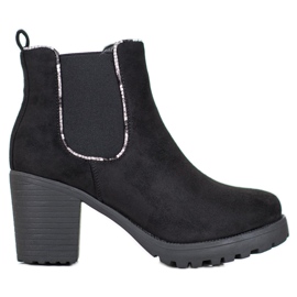 Erynn Bottines Chelsea en daim sur la plate-forme noir
