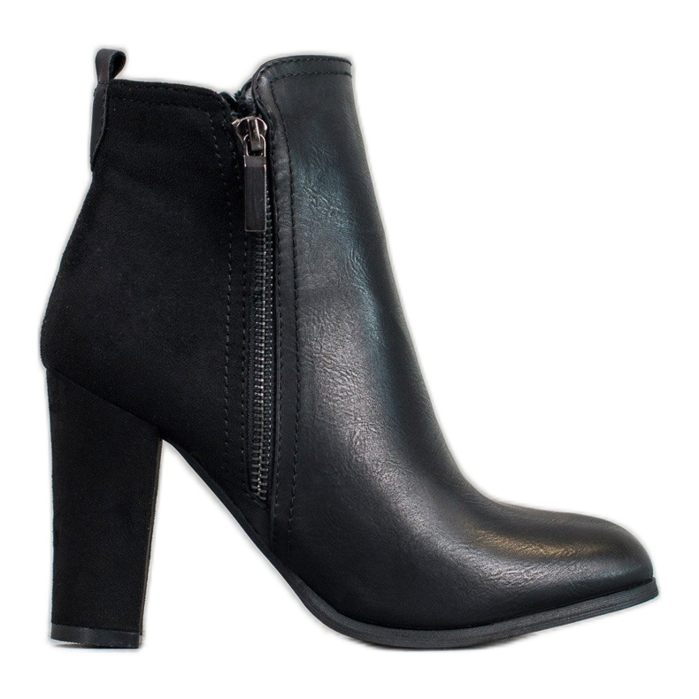 SHELOVET Bottes sur un poteau le noir