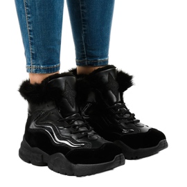 Baskets isolées noires LS-2062 le noir