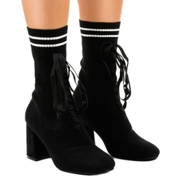Bottines noires en tissu LL-83 le noir
