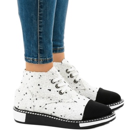 Bottines blanches à lacets TS1811