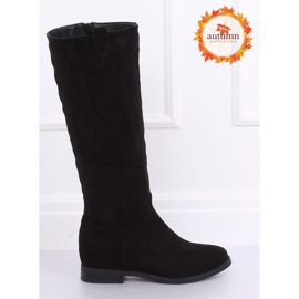 Bottes noires sur un talon compensé caché NC968P Noir