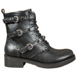 Cm Paris Travailleurs noirs avec des perles