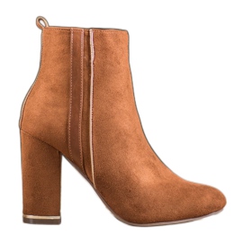 Erynn Bottines en daim avec ceinture décorative brun