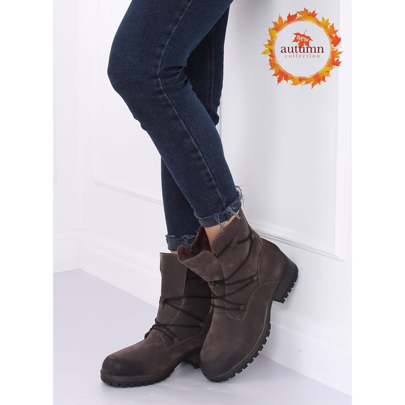 Gris Bottes sur le protecteur gris K1936104 Gris Gris Bottes sur le protecteur gris K1936104 Gris