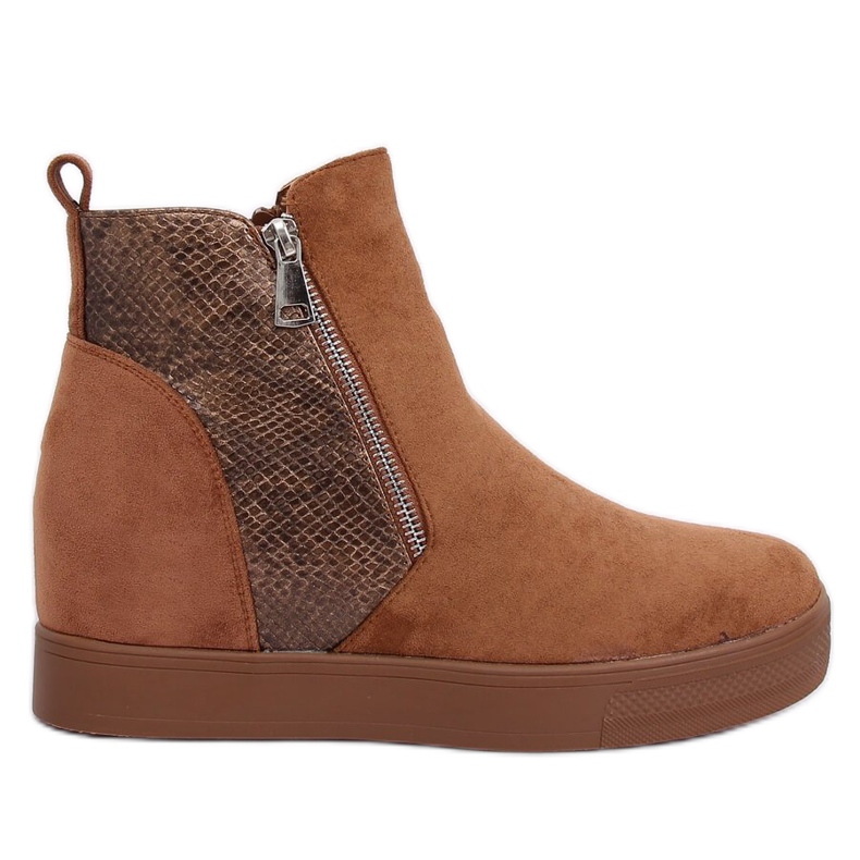 Bottes sur un camel compensé caché RQ235 Camel brun