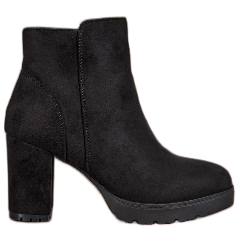 Super Mode Bottes à la mode sur le poste le noir