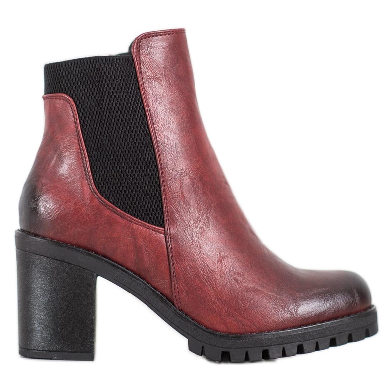 M.Daszyński Bottes confortables sur un poteau rouge