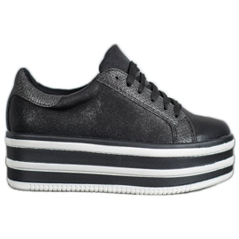 Seastar Baskets sur la plateforme de mode noir