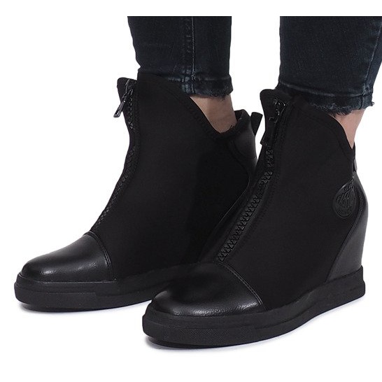 Baskets en daim noir Nathalie le noir