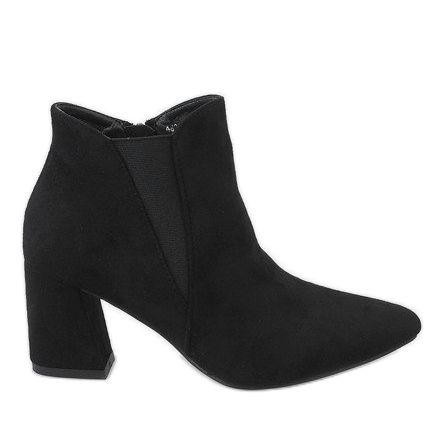 Bottines en daim noir sur le poteau 4826 le noir