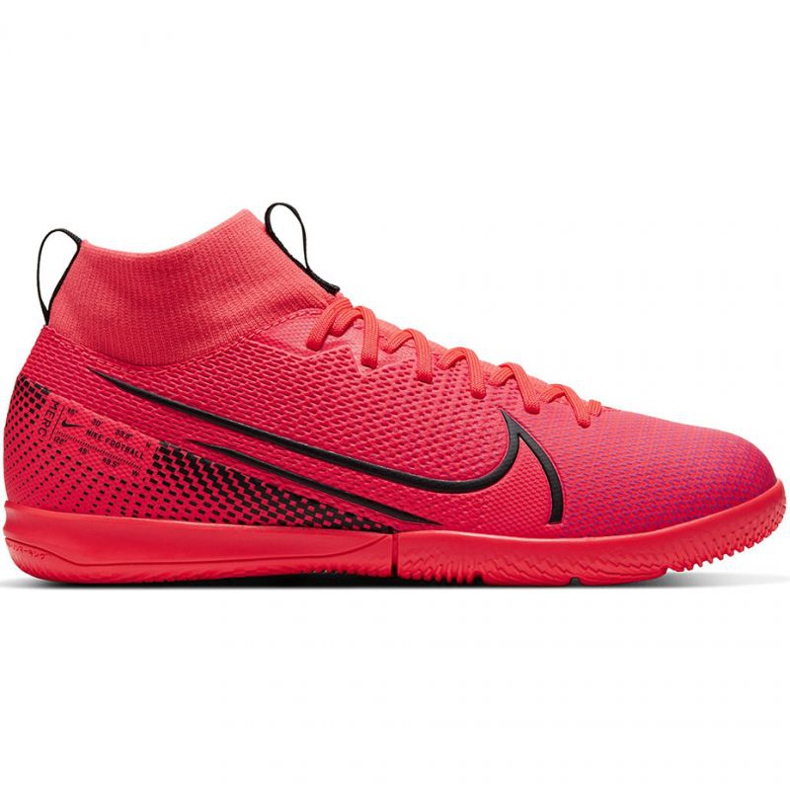 Chaussures d'intérieur Nike Mercurial Superfly 7 Academy Ic Jr AT8135-606 rouge oranges et rouges