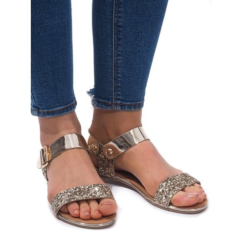 Sandales ornées de paillettes dorées TP-7 d'or