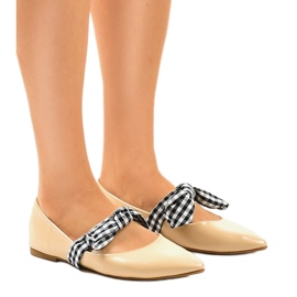BM Ballerines beiges à nœuds à lacets NK07P