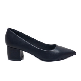 Escarpins classiques noirs sur le montant A-3371