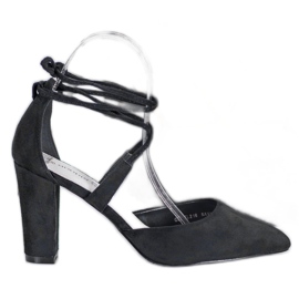 Goodin Escarpins attachés noir
