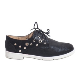 Chaussures noires ajourées à clous MB188-237 le noir