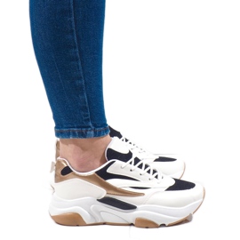 Baskets de sport blanches SX001-90 noir