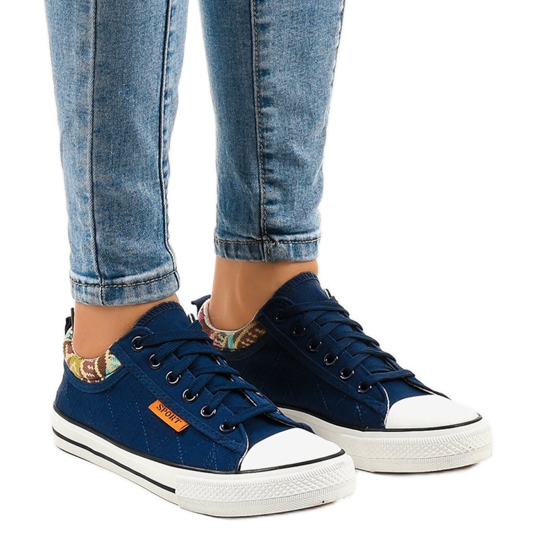 Baskets classiques bleu marine W11