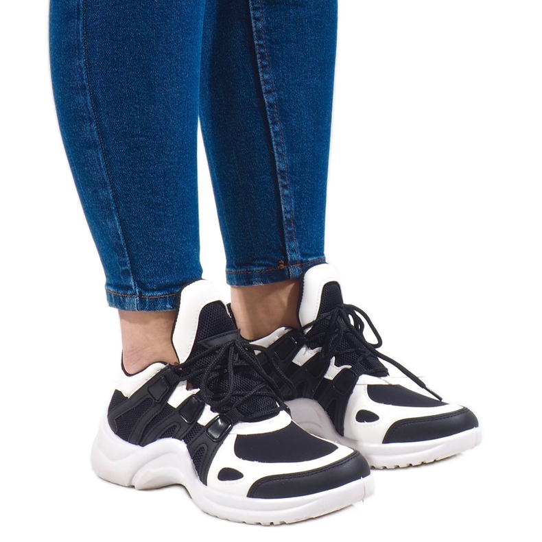Baskets chaussures de sport noires D1902-13 blanche le noir