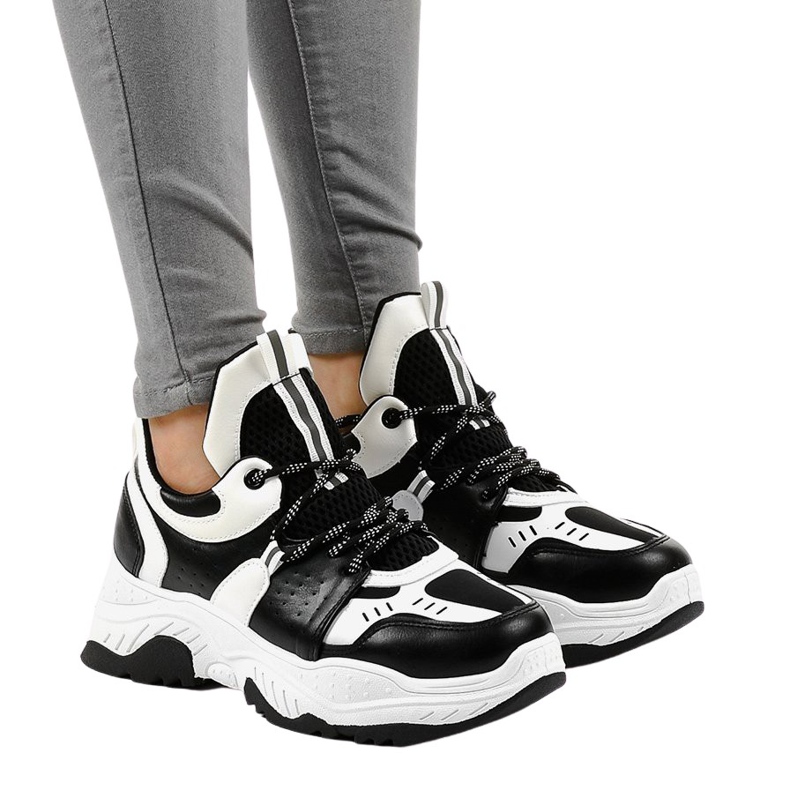 Baskets femme noires et blanches CB-136 le noir