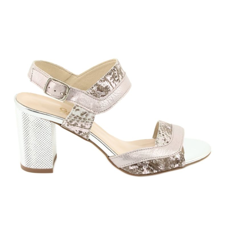 Sandales sur le poste Gamis 3942 beige rose argent Sandales sur le poste Gamis 3942 beige rose argent