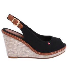 Sandales noires sur talon compensé R132P Noir le noir