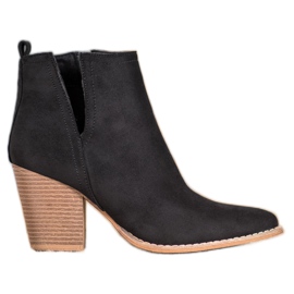 Seastar Bottines en daim sur un bar noir