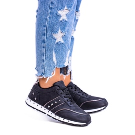 EVE Chaussures de sport noires à crampons 8SP30-0449