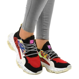 Baskets de sport noires avec le système B0-211 blanc rouge gris