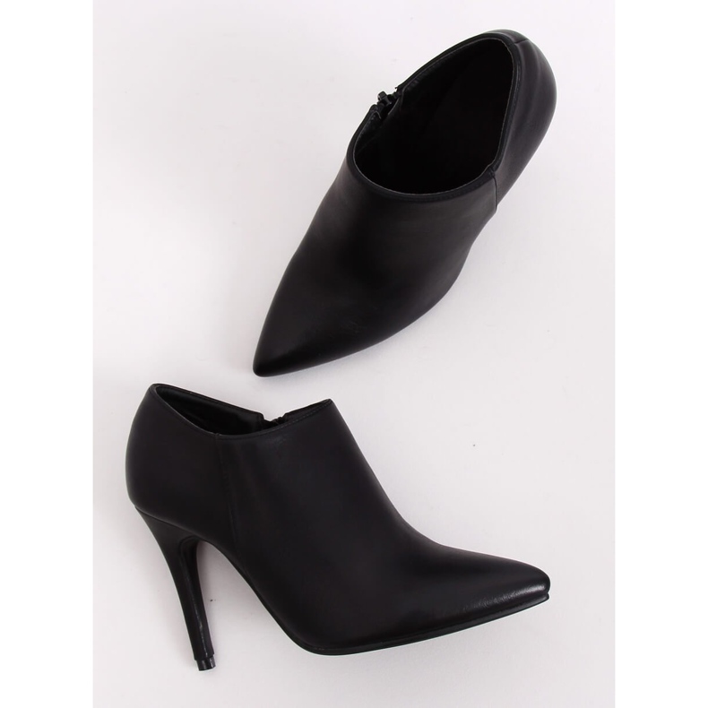 Chaussures en cuir noir sur épingle TX-1850-1 Noir le noir