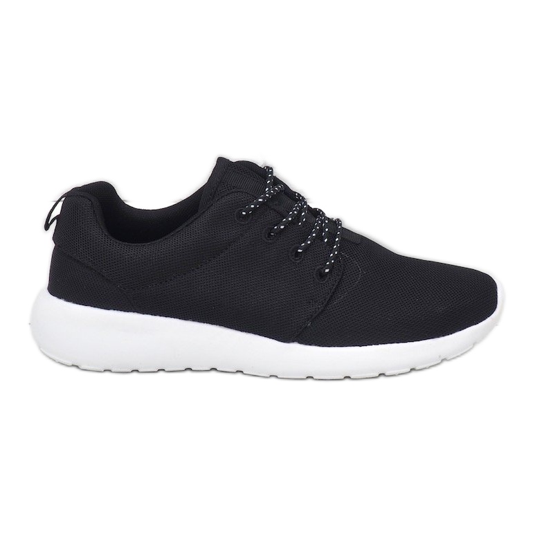 Chaussures de sport noires 9-6836A-12 le noir