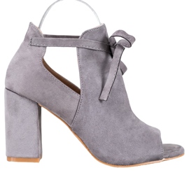 Bottines VINCEZA à bout ouvert et nouées gris