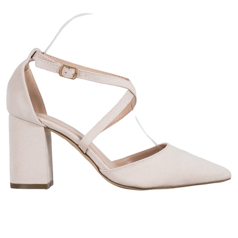 Diamantique Pompes sur un pilier brun Diamantique Pompes sur un pilier brun