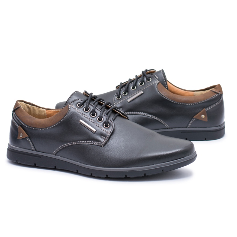 Chaussures homme Efrato noires le noir