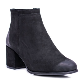 Bottes En Cuir Noires Pour Femmes Sur Un Talon Nicole