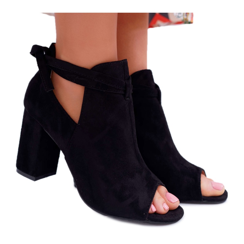Vinceza Sandales bottines noires sur une barre à bouts ouverts gris le noir