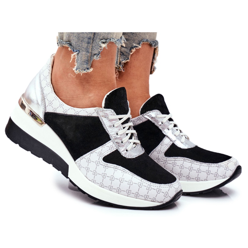 Chaussures de sport Baskets en cuir pour femmes Nicole 2468 Besty blanche le noir