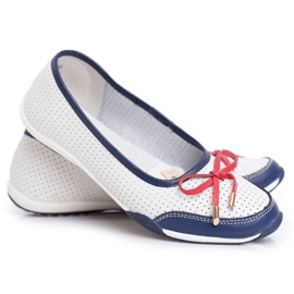 EVE Ballerines ajourées femme cuir blanc et rouge Erdola bleu marine