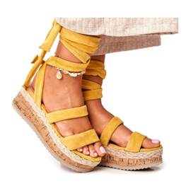 FS1 Sandales Sur La Plateforme Pour Femmes Attachées Jaune La Favorite